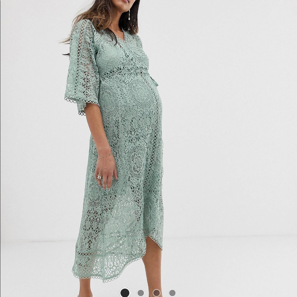 Maternity lace dress